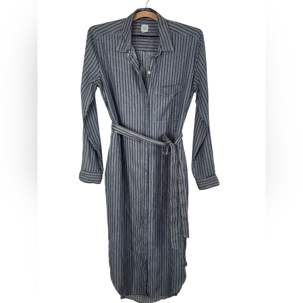 GAP Navy and White Striped Shirt